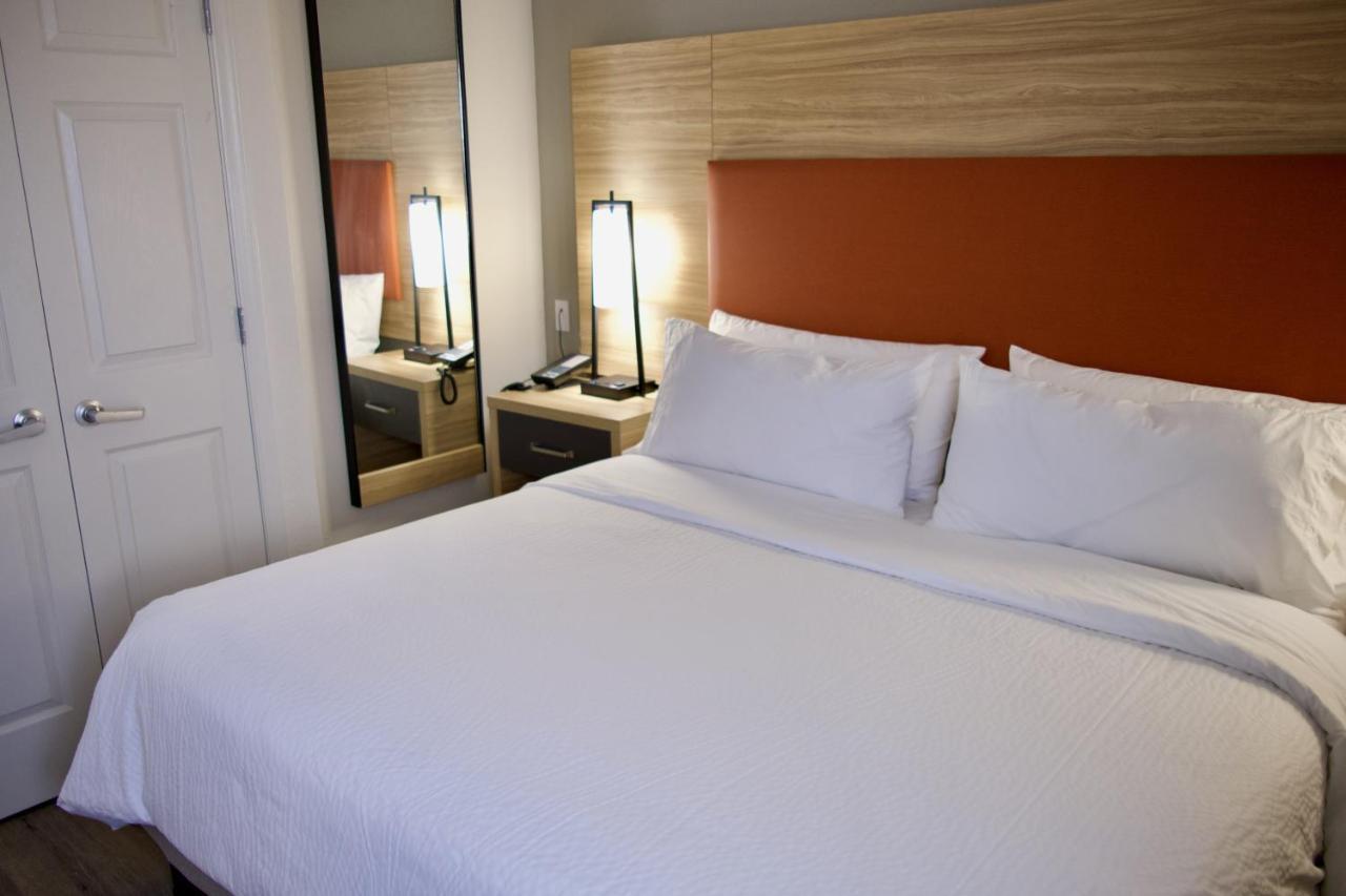 Candlewood Suites Harrisonburg By Ihg Exterior foto